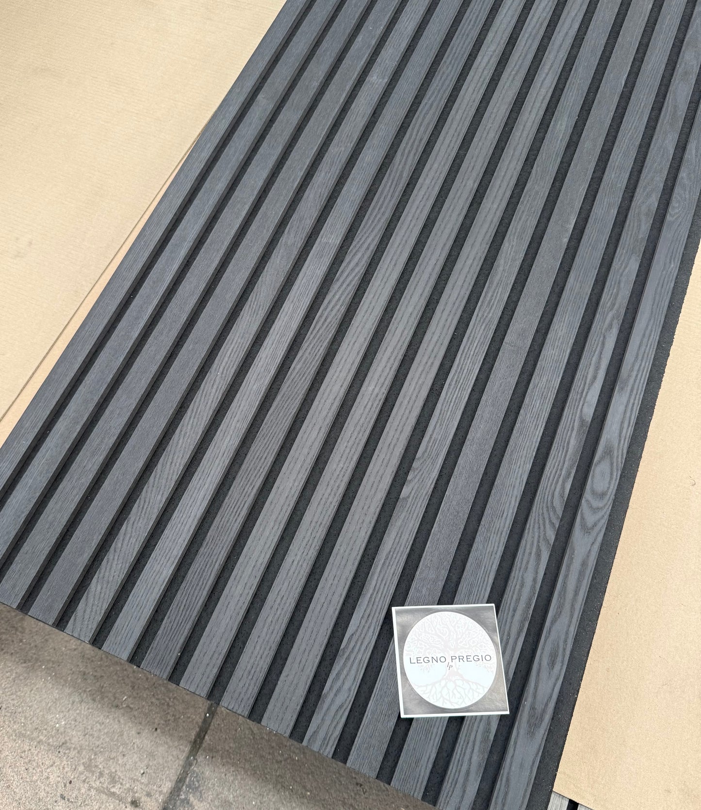 Dogato acustico in legno | Rovere Nero